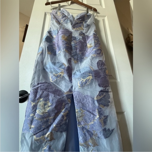 Katie May Ursula Gown - Picture 8 of 16